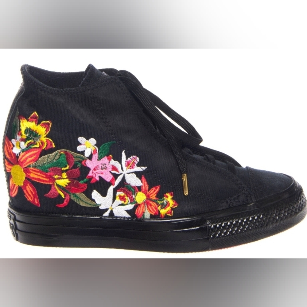 Converse Black Floral Embroidered Sneakers